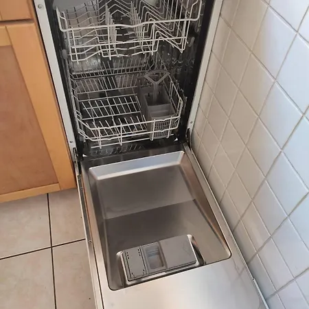 Spacious Family Flat 2bdr Close To Eiffel Tower 巴黎